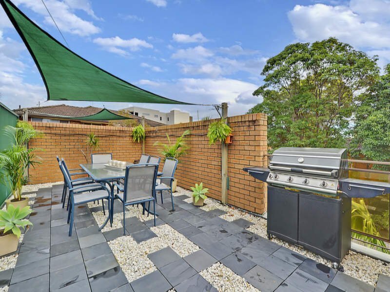 4/9 Cambridge Street, Gladesville Sold by Cassidy Real Estate - image 1