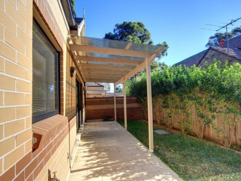2/1 Bellamy Avenue, Eastwood Sold by Cassidy Real Estate - image 1