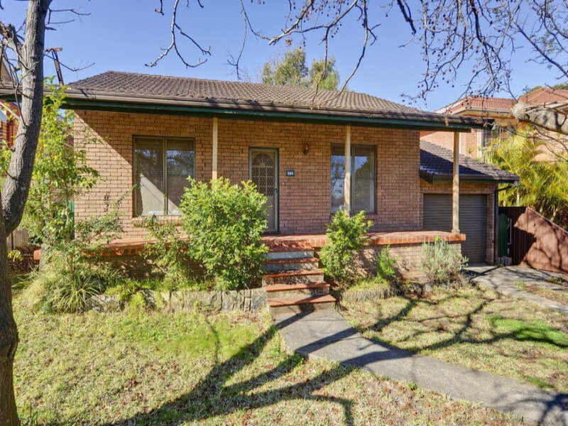 144 Charles Street, Putney Sold by Cassidy Real Estate - image 1