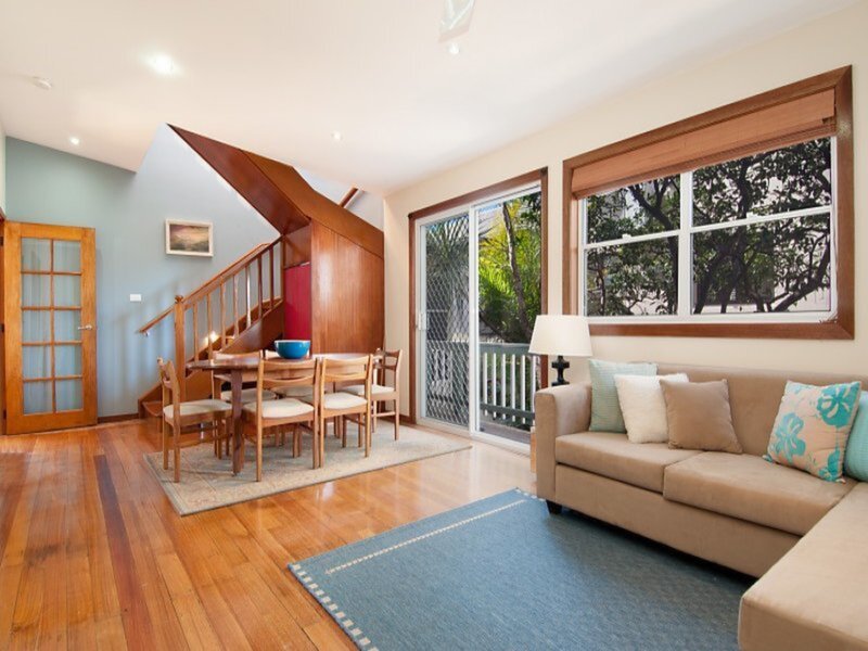 3 Pellisier Road, Putney Sold by Cassidy Real Estate - image 1
