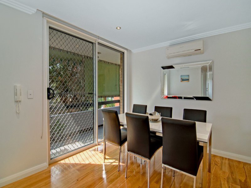 4/2 Orr Street, Gladesville Sold by Cassidy Real Estate - image 1