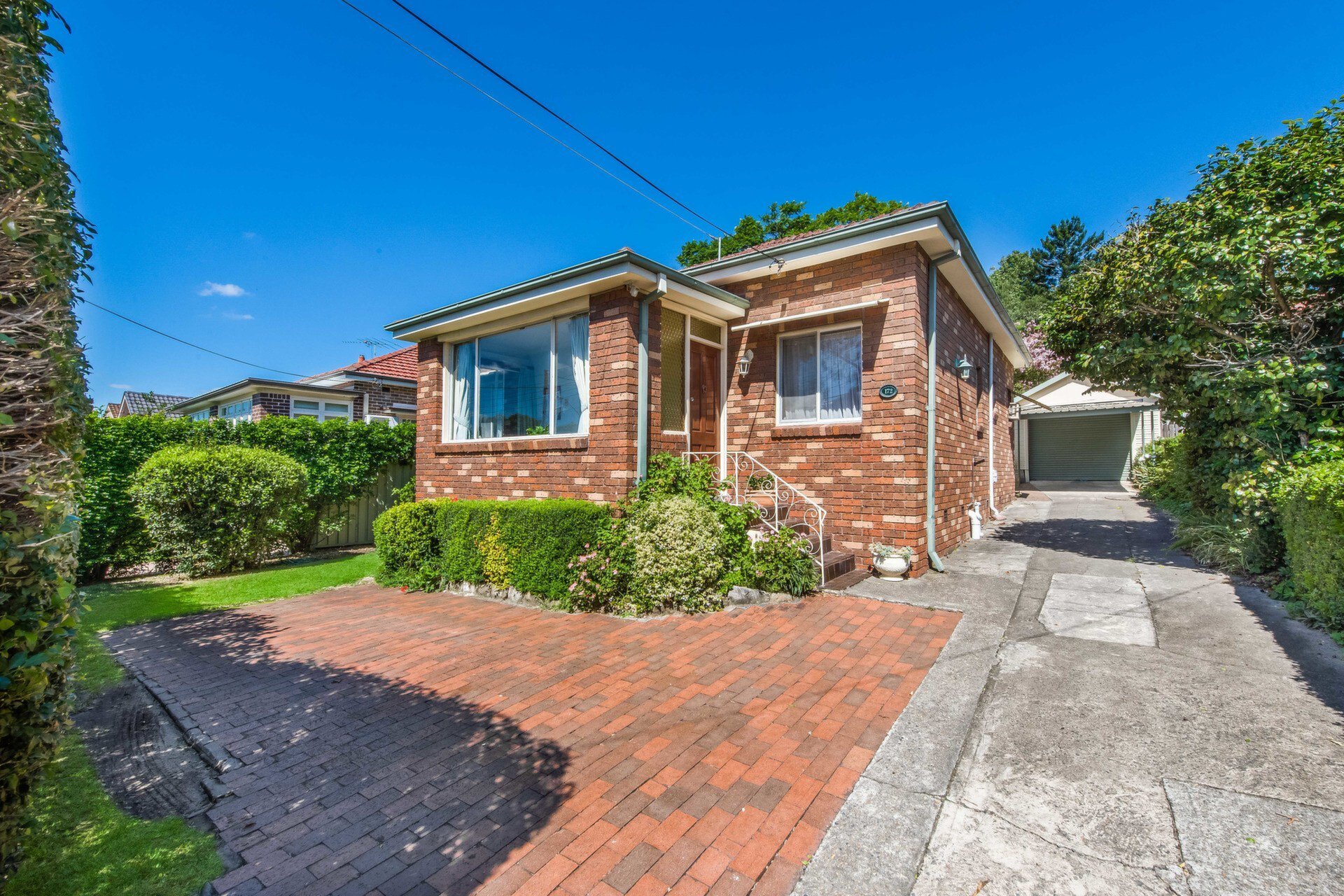 172 Morrison Road, Putney Sold by Cassidy Real Estate - image 1