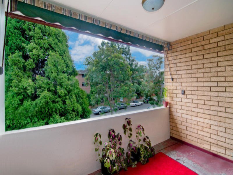 5/8 Riverview Street, West Ryde Sold by Cassidy Real Estate - image 1