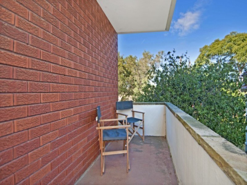 2/4 Batemans Road, Gladesville Sold by Cassidy Real Estate - image 1