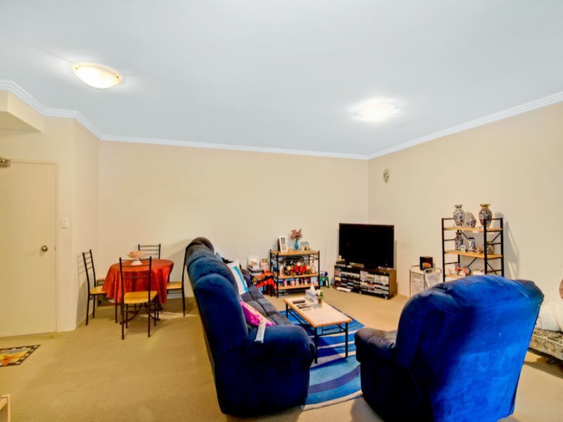 22/14-20 Parkes Avenue, Werrington Sold by Cassidy Real Estate - image 1
