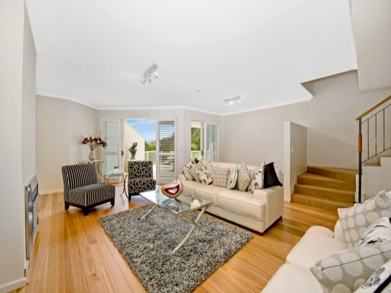 4/2 Fryar Place, Huntleys Cove Sold by Cassidy Real Estate - image 1