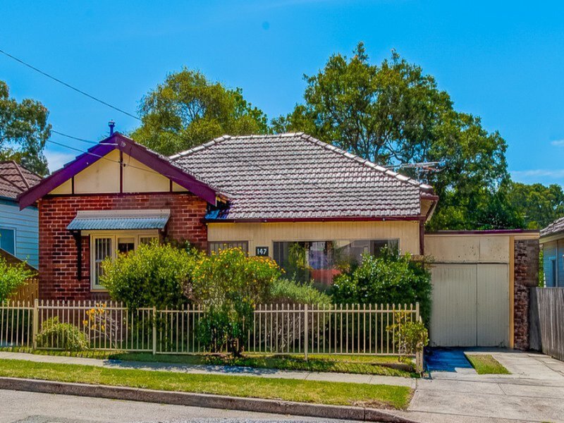 147 Morrison Road, Putney Sold by Cassidy Real Estate - image 1