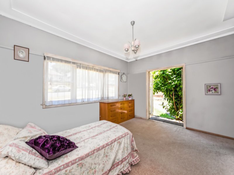 4 Searle Street, Ryde Sold by Cassidy Real Estate - image 1