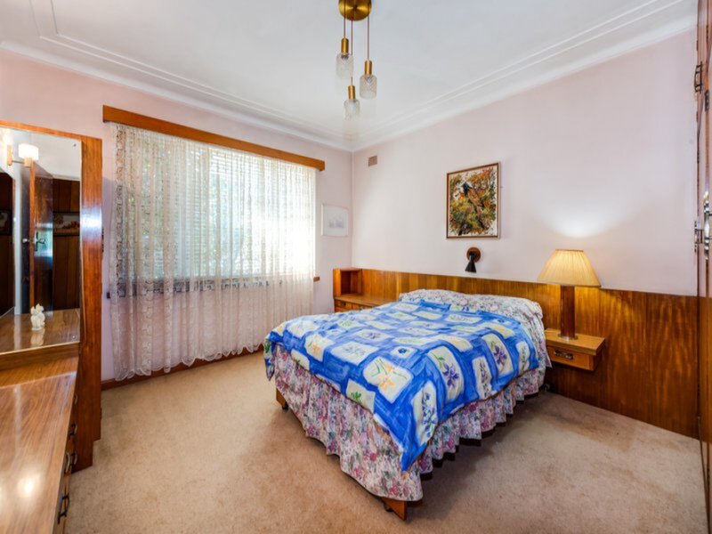 5 Riverview Street, Chiswick Sold by Cassidy Real Estate - image 1