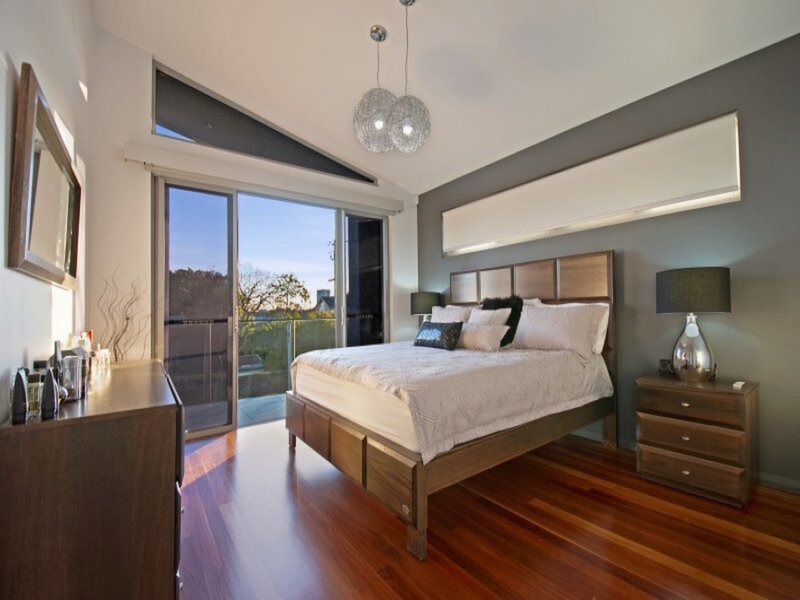 9 Wade Street, Putney Sold by Cassidy Real Estate - image 1