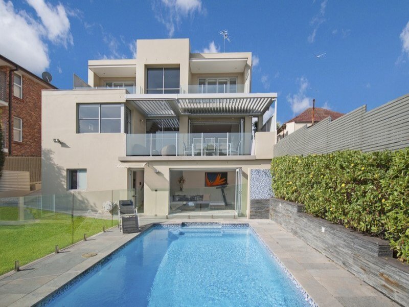 6 Wade Street, Putney Sold by Cassidy Real Estate - image 1