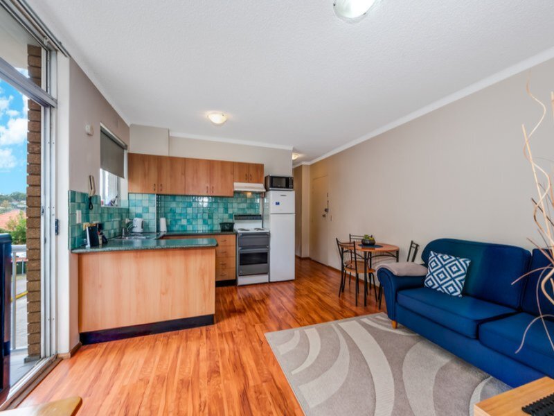 3/10 Harvard Street, Gladesville Sold by Cassidy Real Estate - image 1