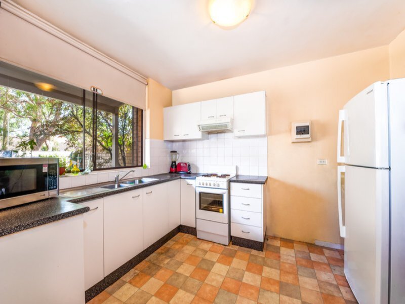 13/2 Durham Close, Macquarie Park Sold by Cassidy Real Estate - image 1