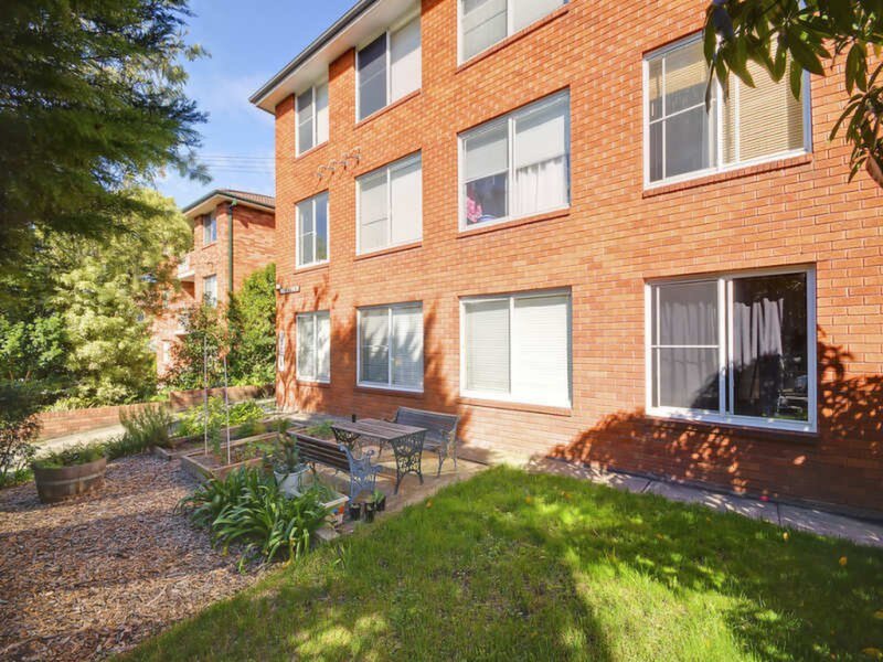 3/242 Buffalo Road, Ryde Sold by Cassidy Real Estate - image 1