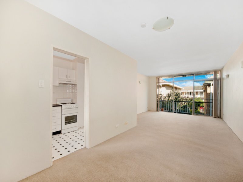 24/10 Mount Street, Hunters Hill Sold by Cassidy Real Estate - image 1