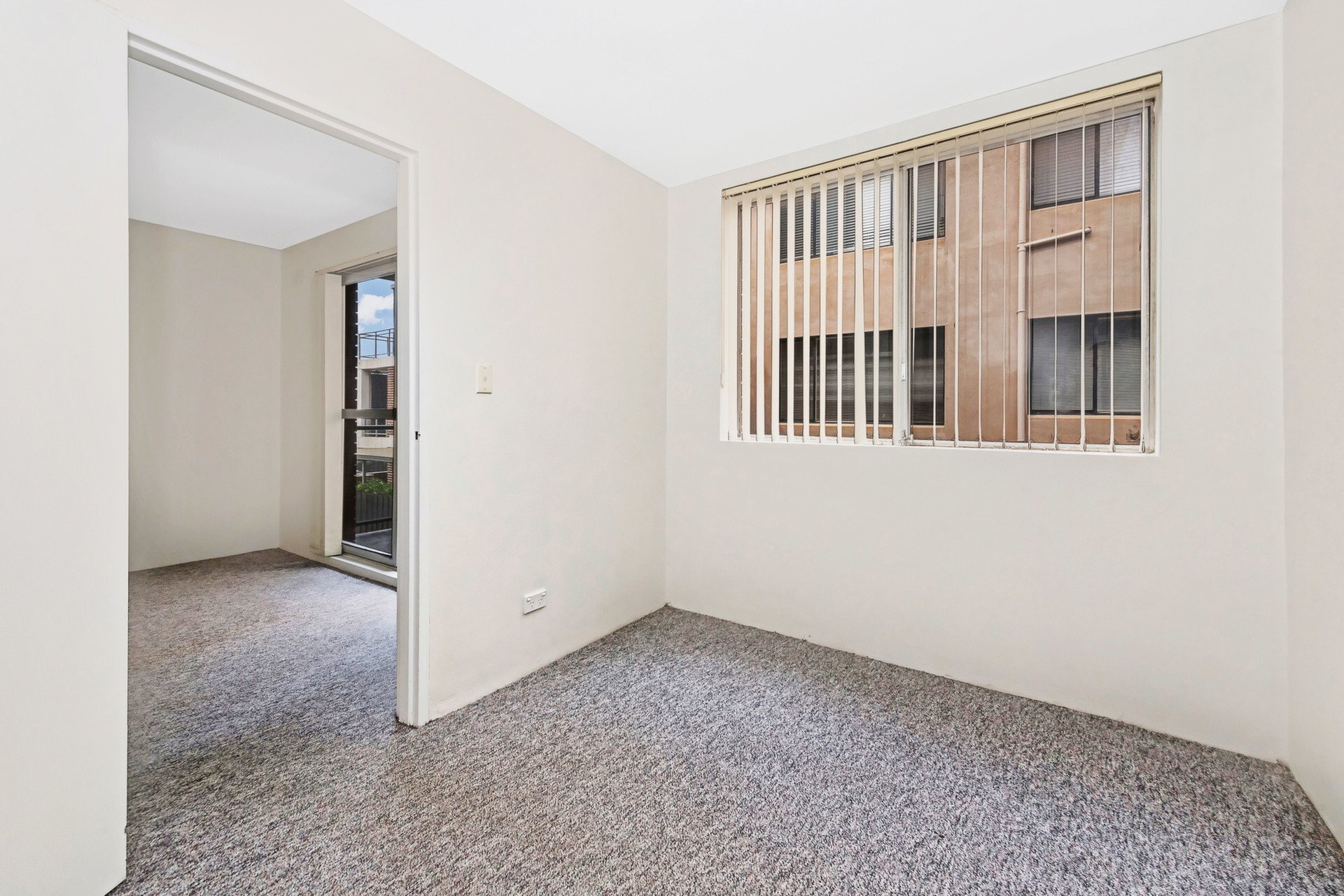 3/15 Linsley Street, Gladesville Sold by Cassidy Real Estate - image 1