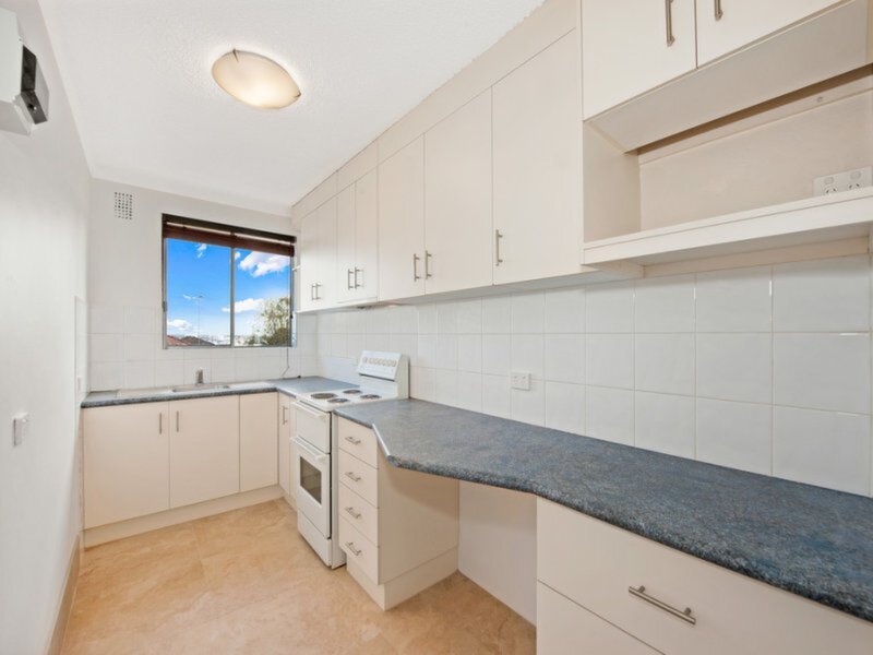 8/11 Linsley Street, Gladesville Sold by Cassidy Real Estate - image 1