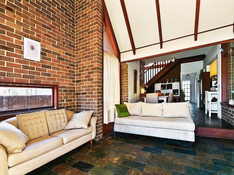 1 Mitchell Street, Putney Sold by Cassidy Real Estate - image 1