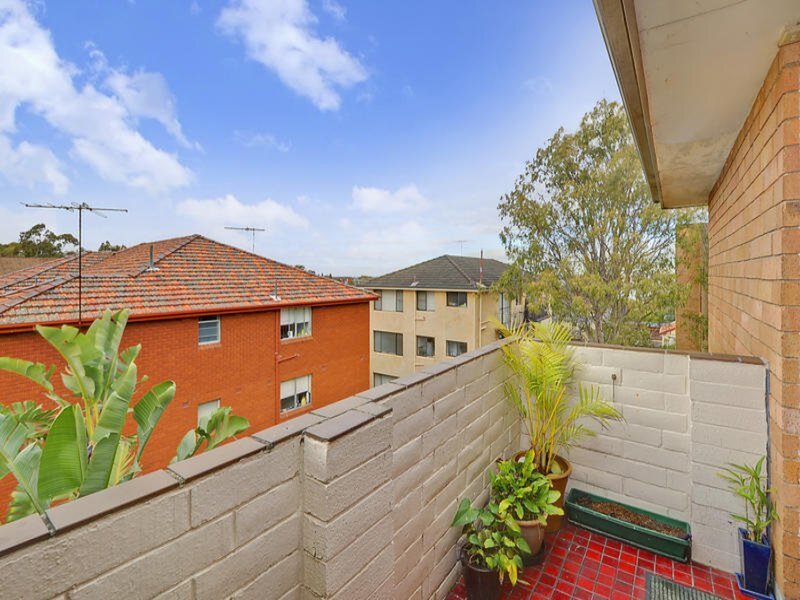 6/10-12 Blair Street, Gladesville Sold by Cassidy Real Estate - image 1