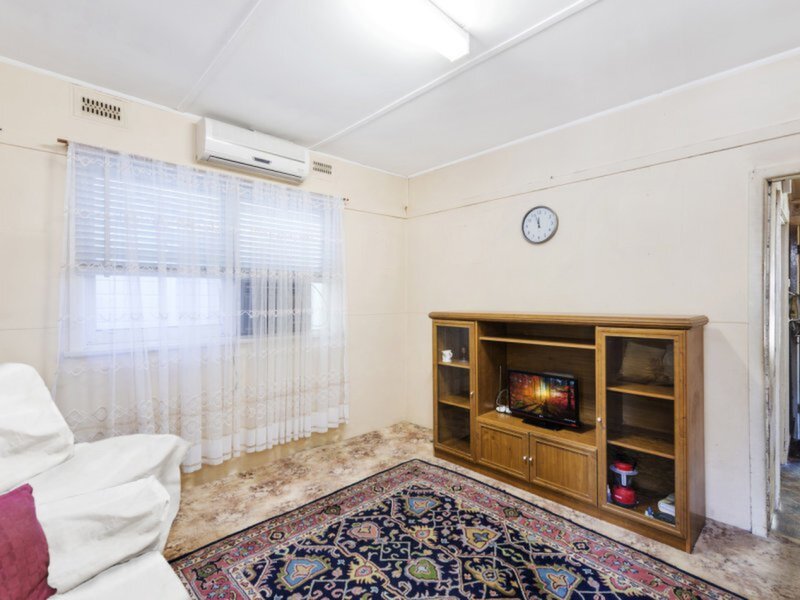 158 Morrison Road, Putney Sold by Cassidy Real Estate - image 1