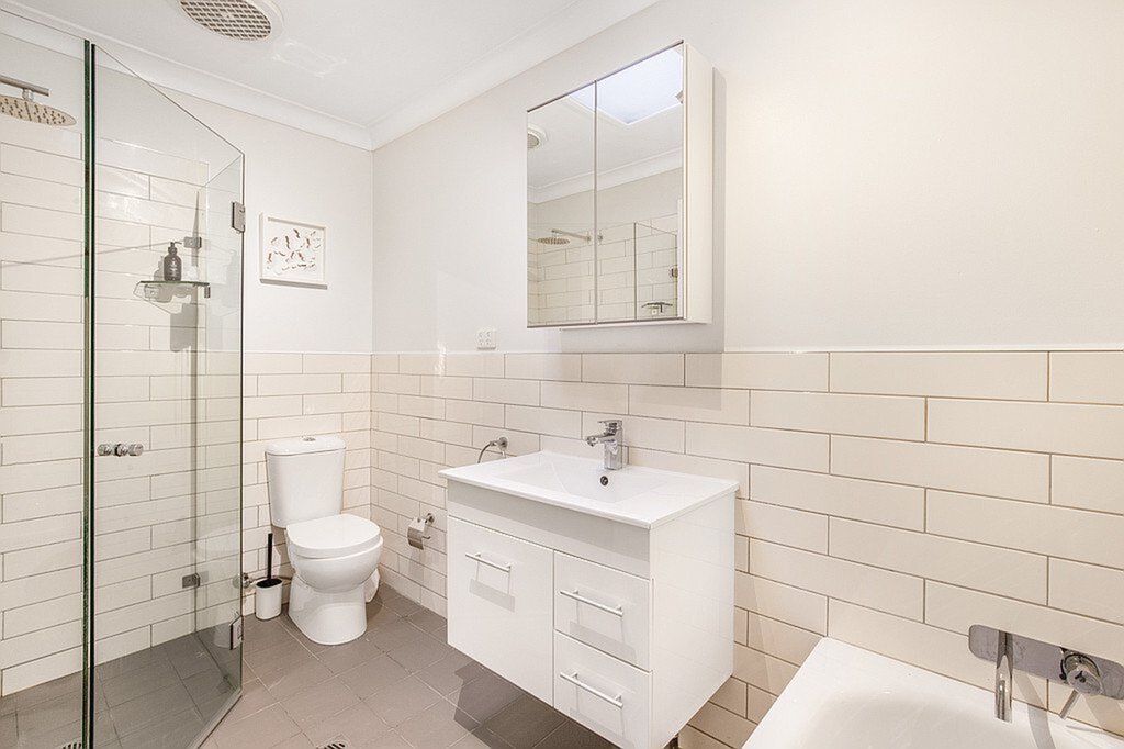 2/5A Osborne Avenue, Putney Sold by Cassidy Real Estate - image 1