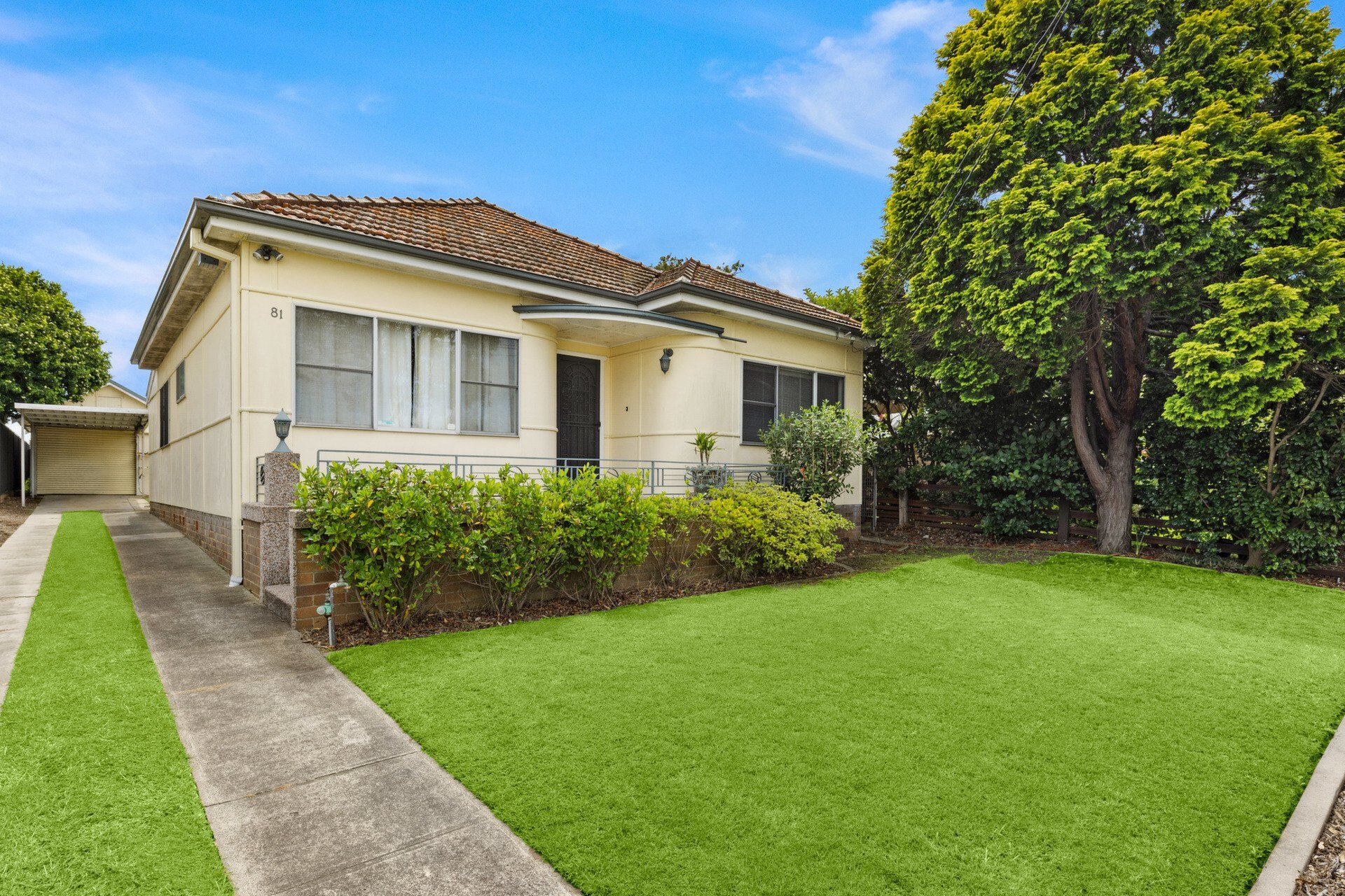 81 Champion Road, Tennyson Point Sold by Cassidy Real Estate - image 1