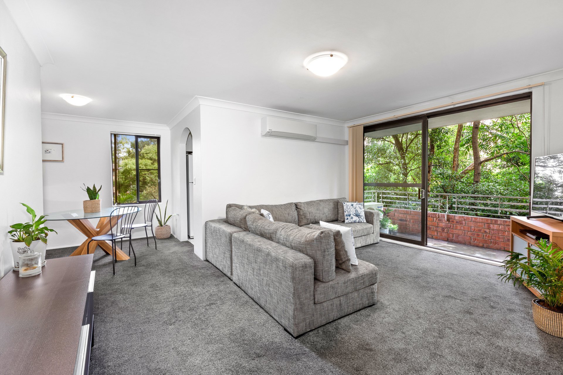 34/203 Waterloo Road, Marsfield Sold by Cassidy Real Estate - image 1