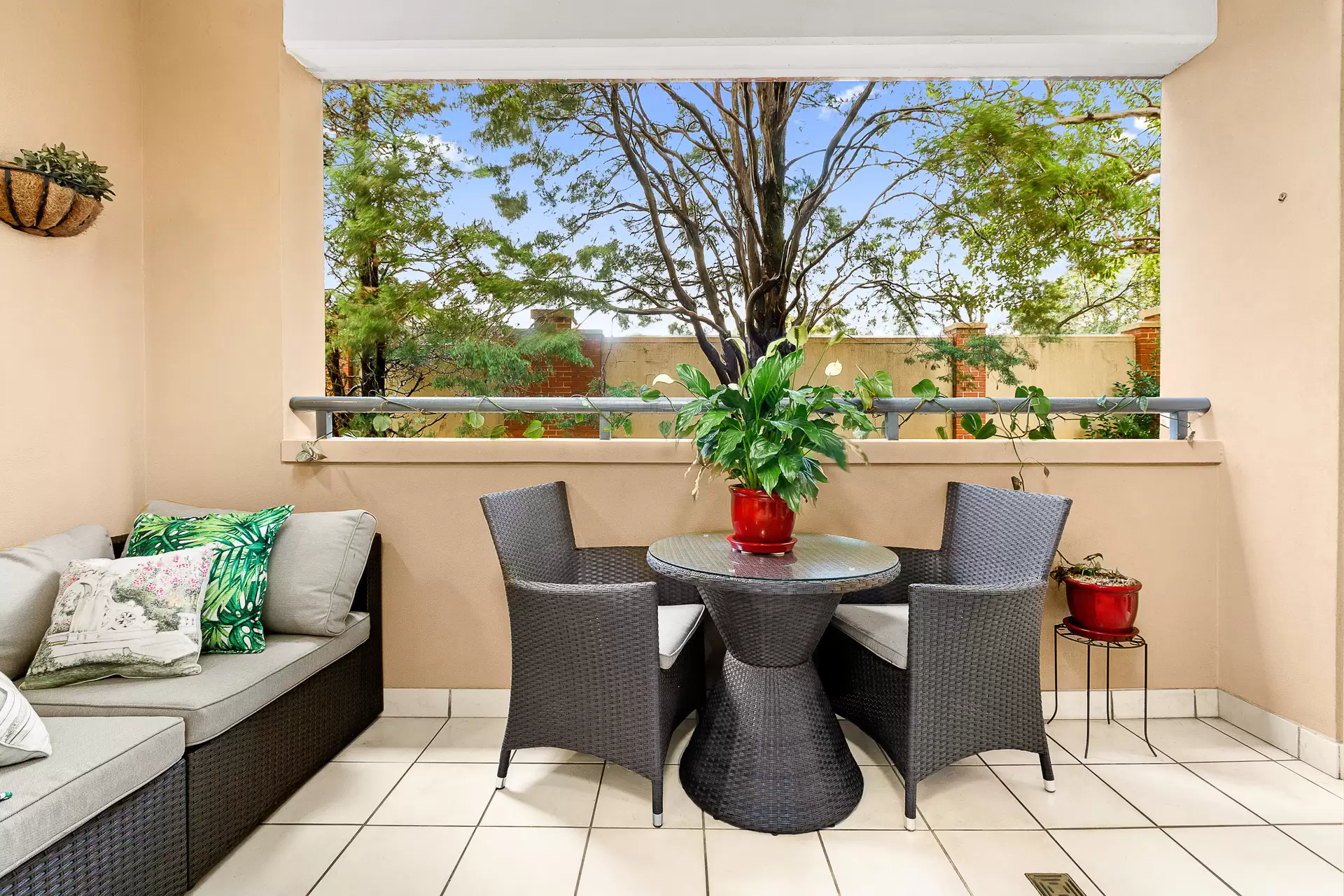 103/10 Karrabee Avenue, Huntleys Cove Sold by Cassidy Real Estate - image 1