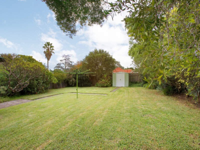 107 Charles Street, Putney Sold by Cassidy Real Estate - image 1