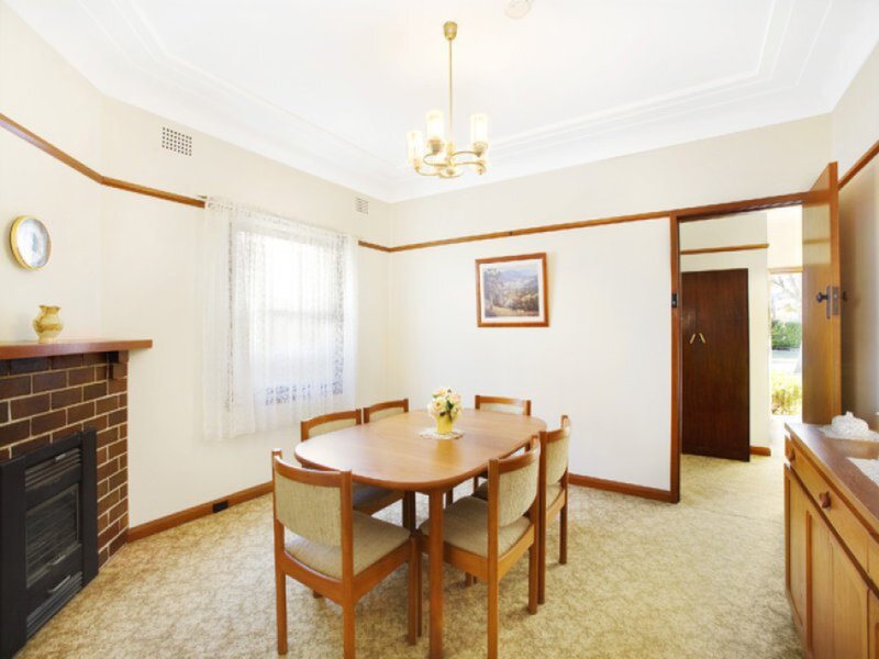 14 Douglas Street, Putney Sold by Cassidy Real Estate - image 1