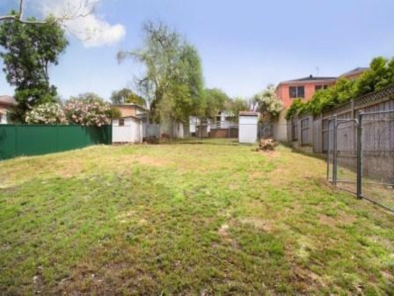 18 Parry Street, Putney Sold by Cassidy Real Estate - image 1