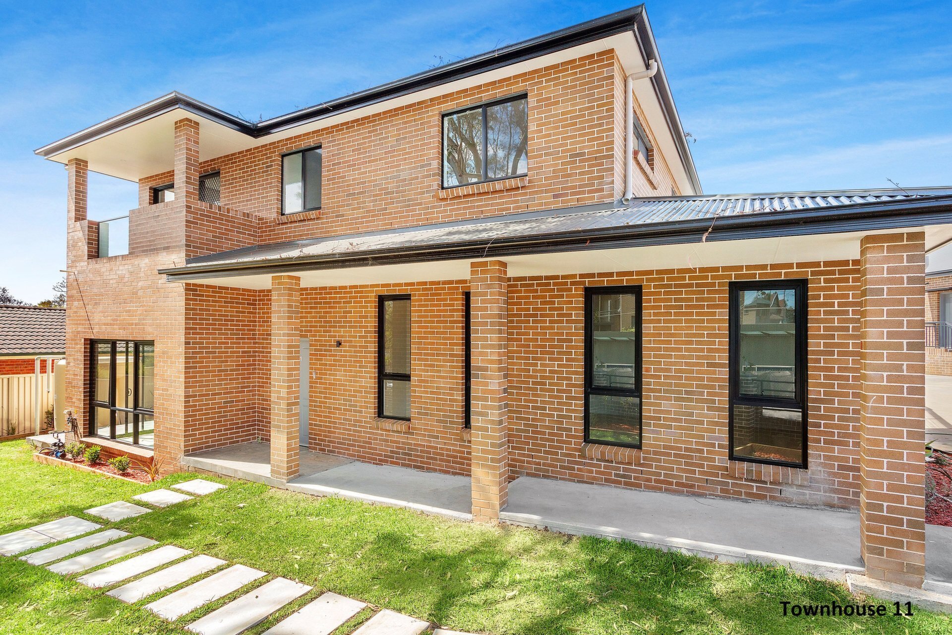 2/601 Blaxland Road, Eastwood Sold by Cassidy Real Estate - image 1