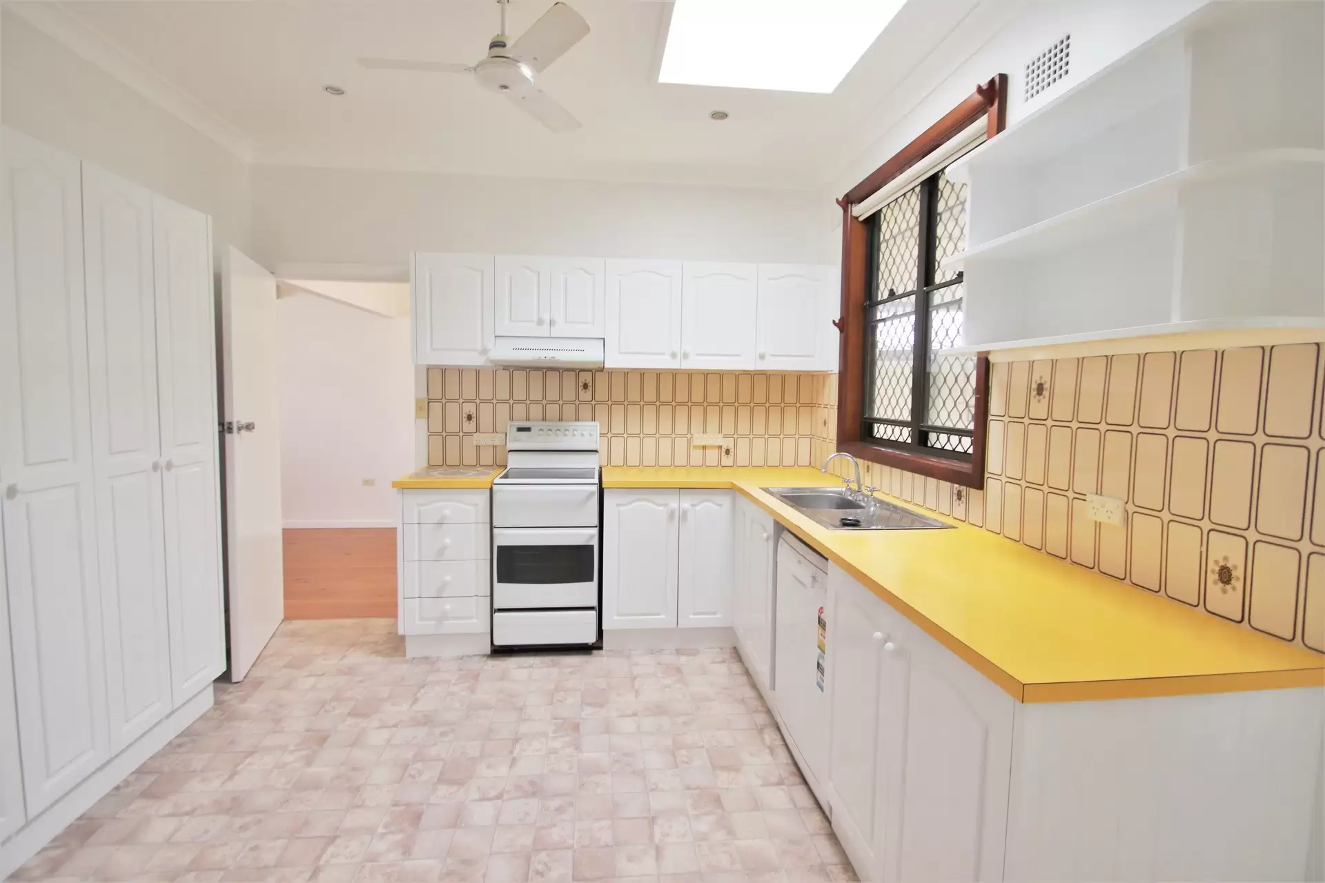 33 Brereton Street, Gladesville Leased by Cassidy Real Estate - image 1