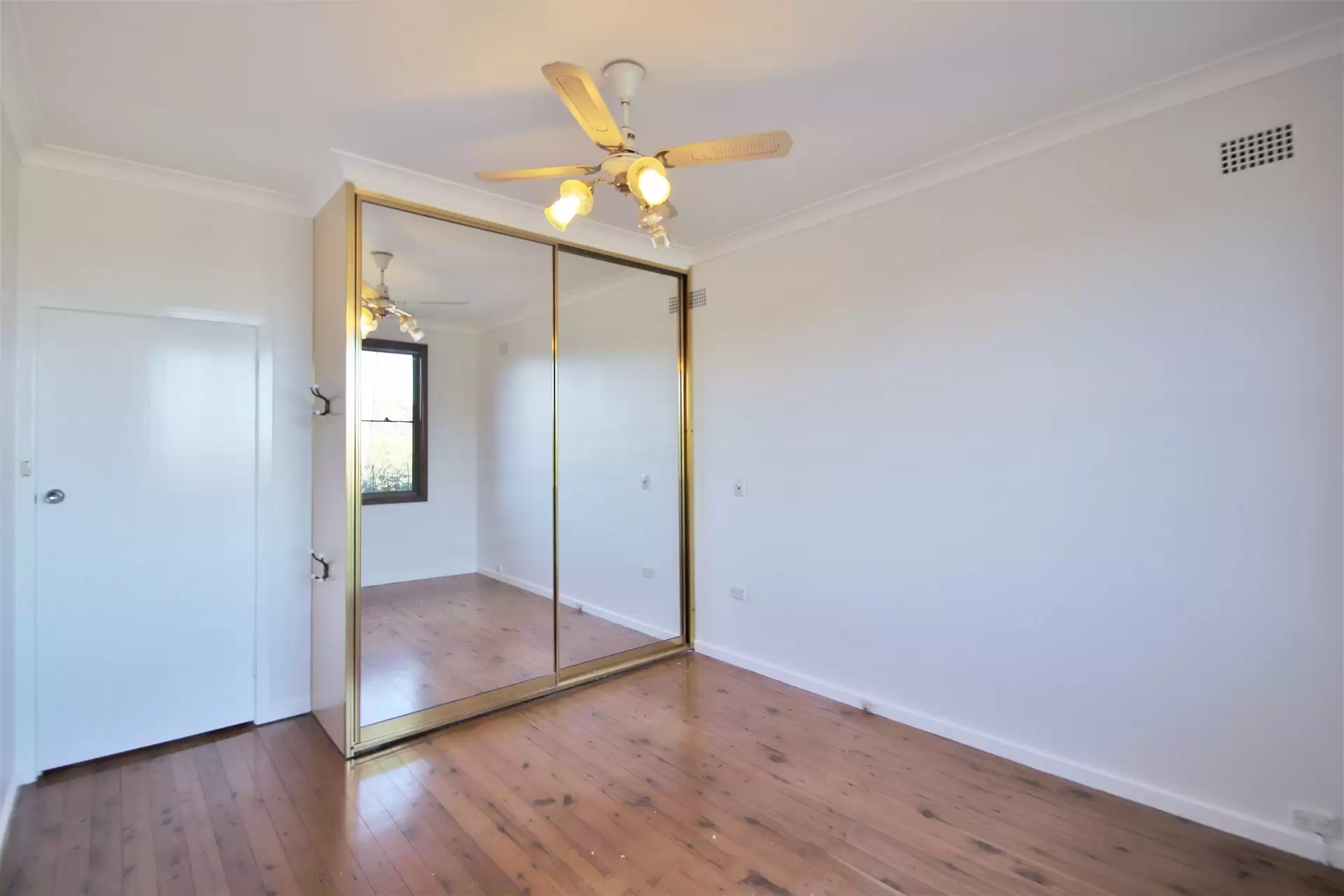 33 Brereton Street, Gladesville Leased by Cassidy Real Estate - image 1