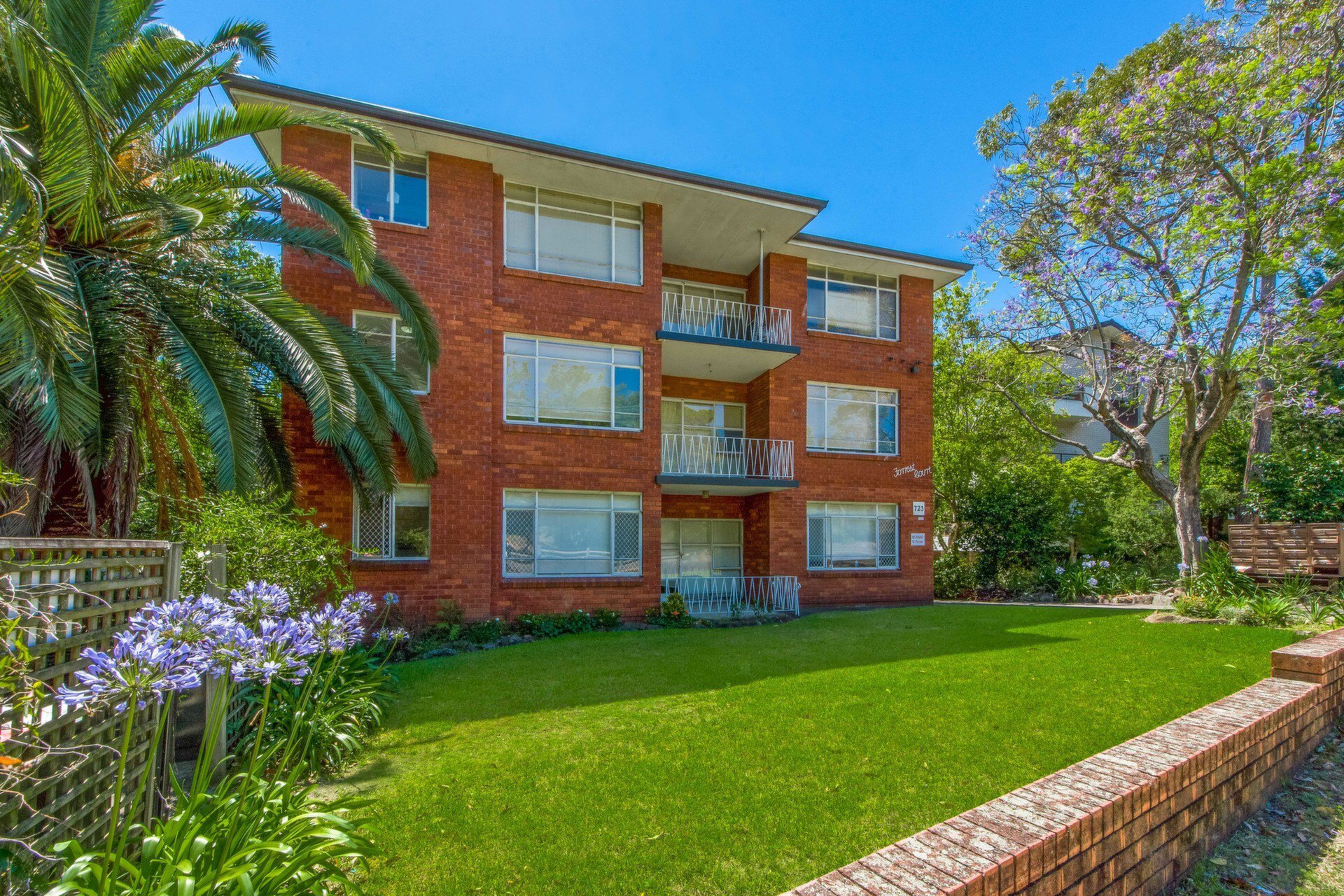 17/723 Blaxland Road, Epping Sold by Cassidy Real Estate - image 1