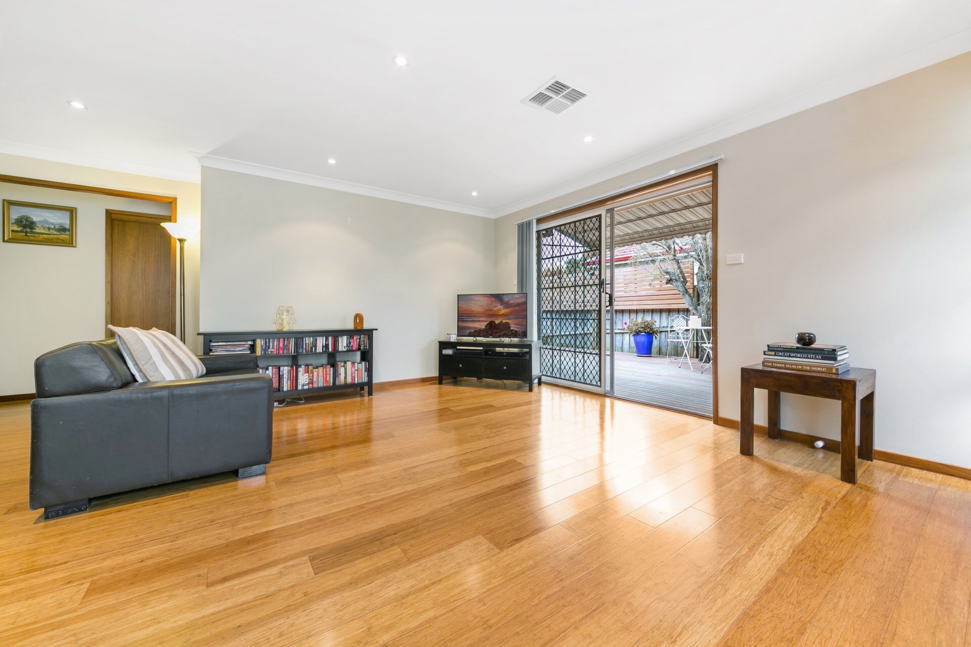 1/13 Bayview Street, Tennyson Point Sold by Cassidy Real Estate - image 1