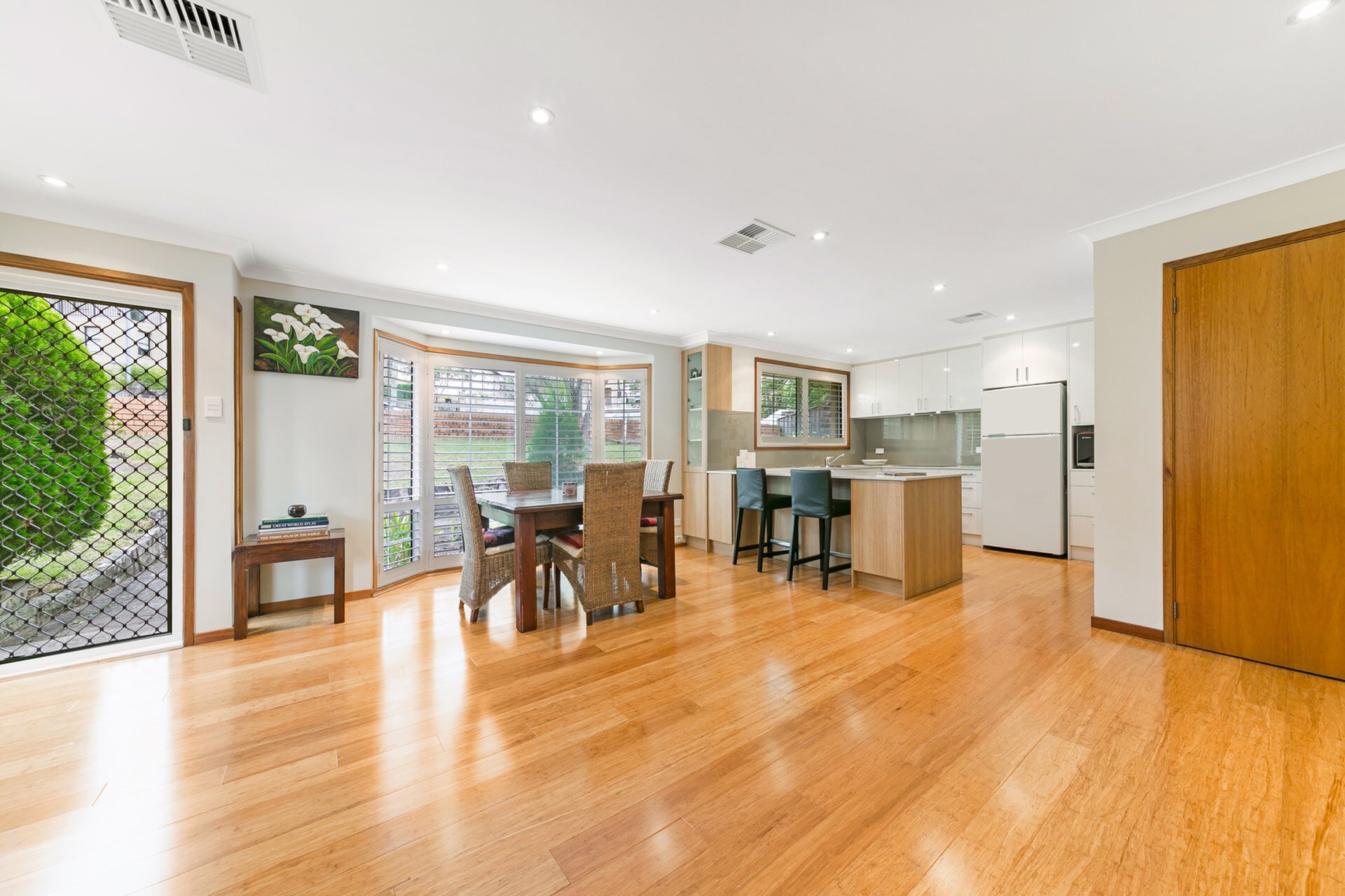 1/13 Bayview Street, Tennyson Point Sold by Cassidy Real Estate - image 1