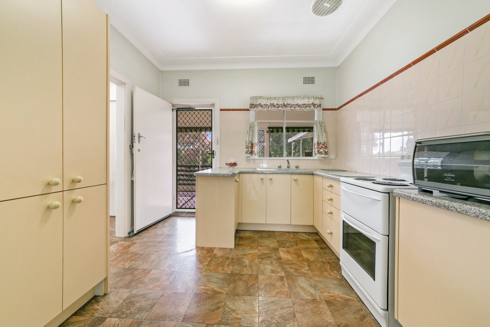 7 Osgathorpe Road, Gladesville Sold by Cassidy Real Estate - image 1