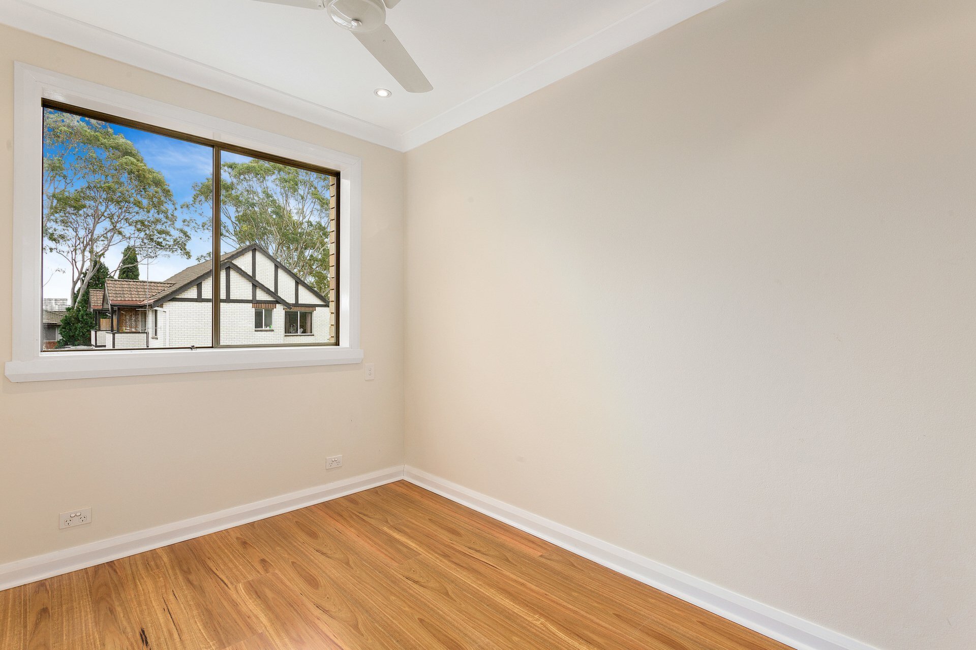 4/523 Victoria Road, Ryde Sold by Cassidy Real Estate - image 1