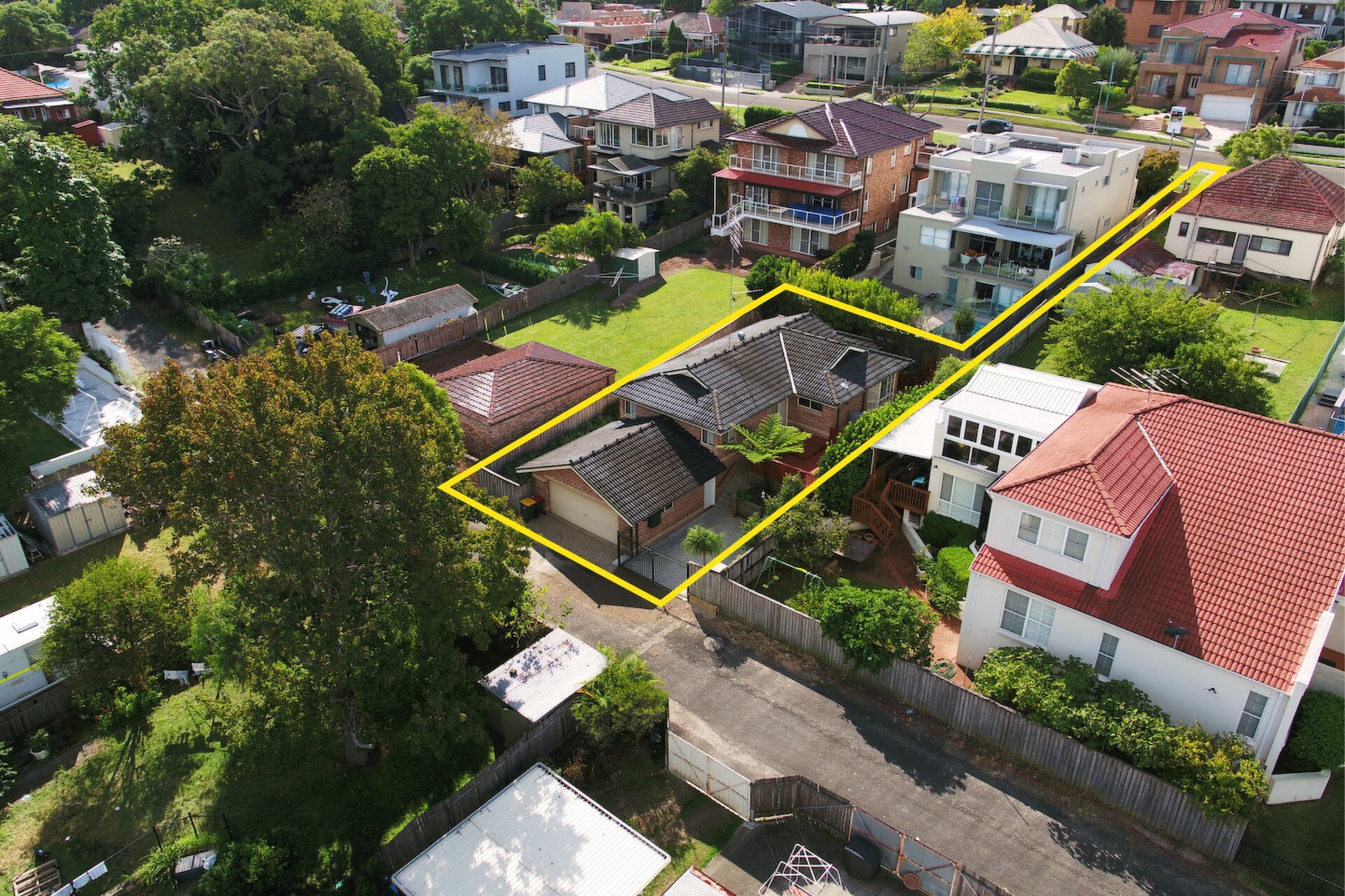 6A Wade Street, Putney Sold by Cassidy Real Estate - image 1