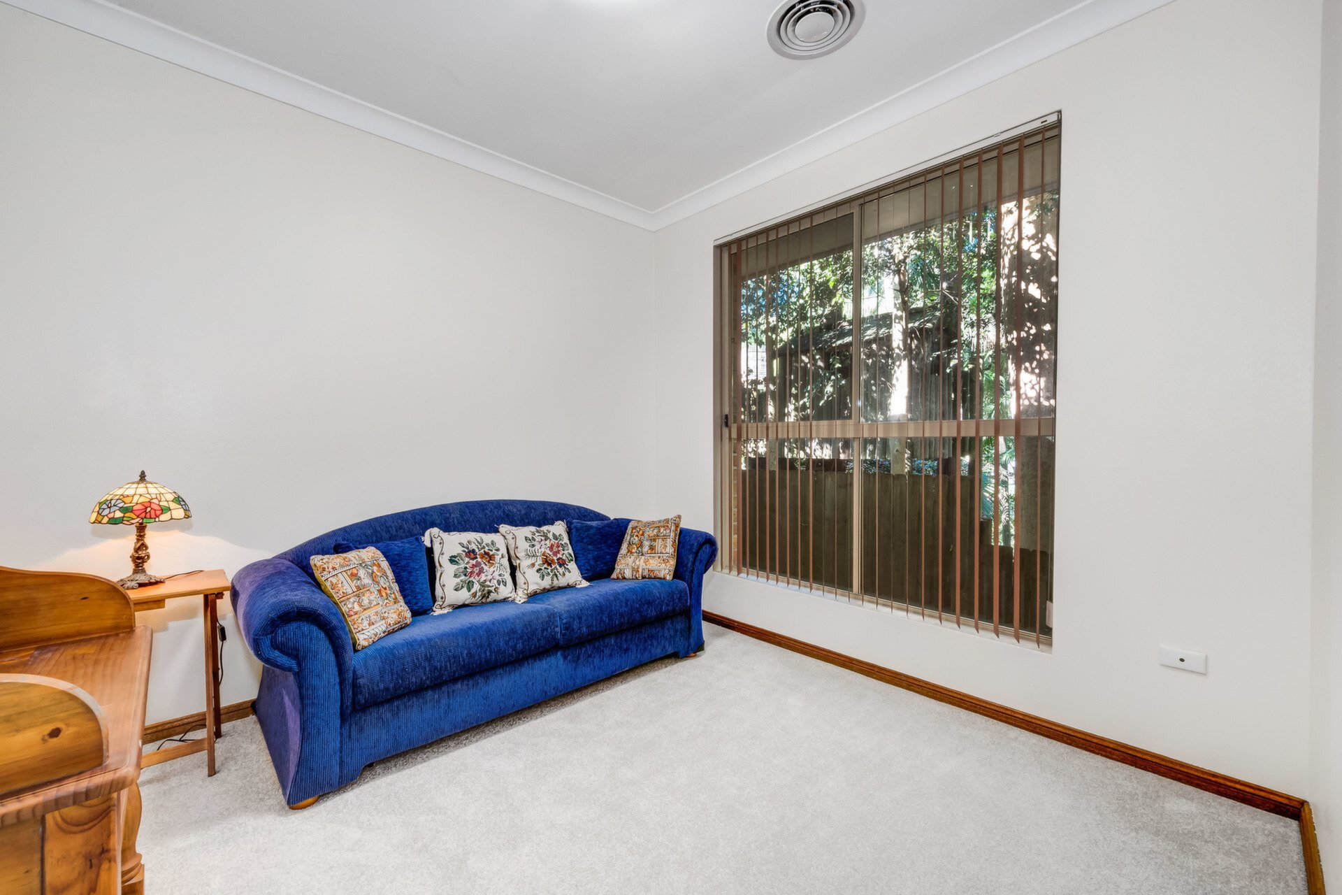 4/43 Hull Road, Beecroft Sold by Cassidy Real Estate - image 1