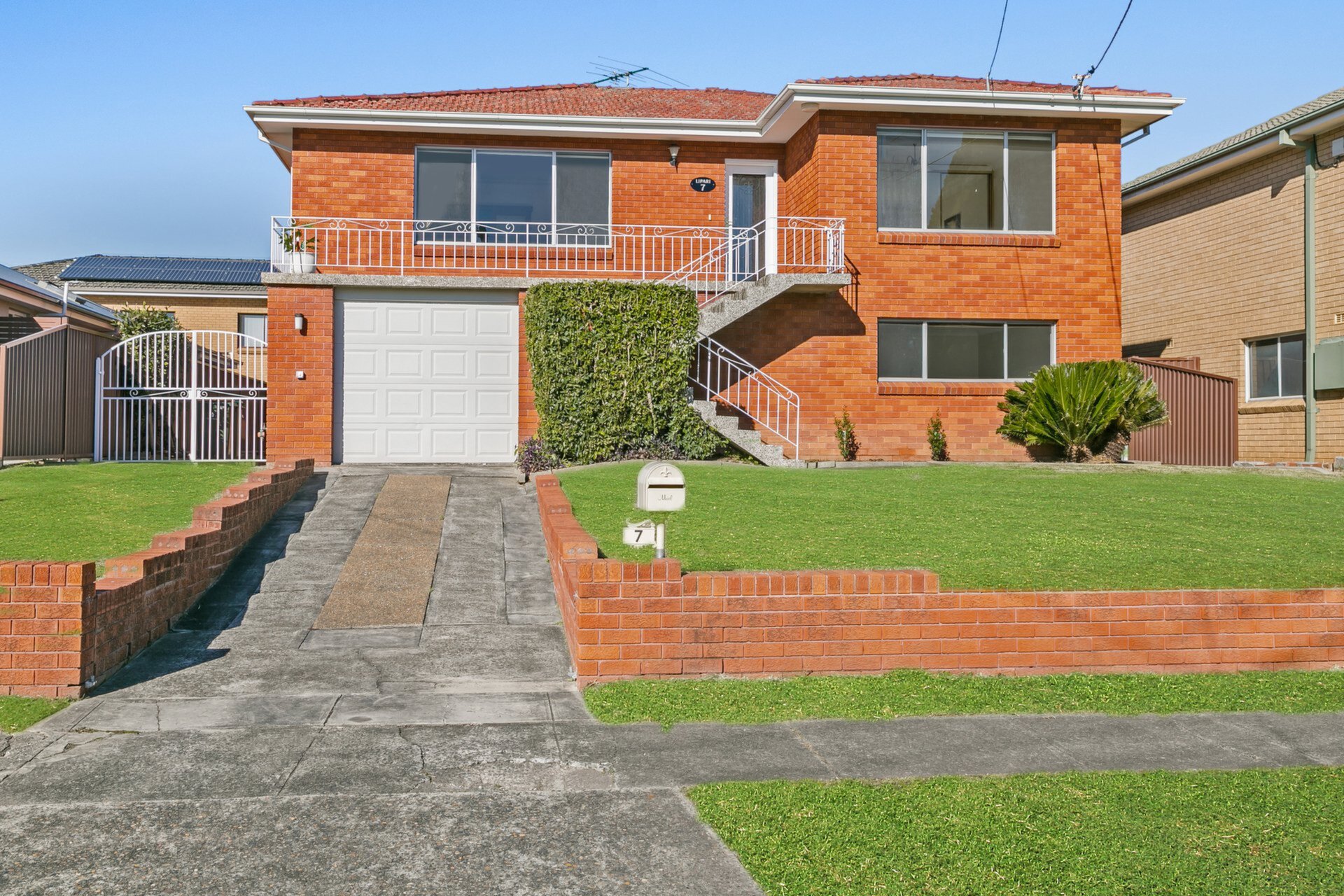 7 Swan Street, Gladesville Sold by Cassidy Real Estate - image 1