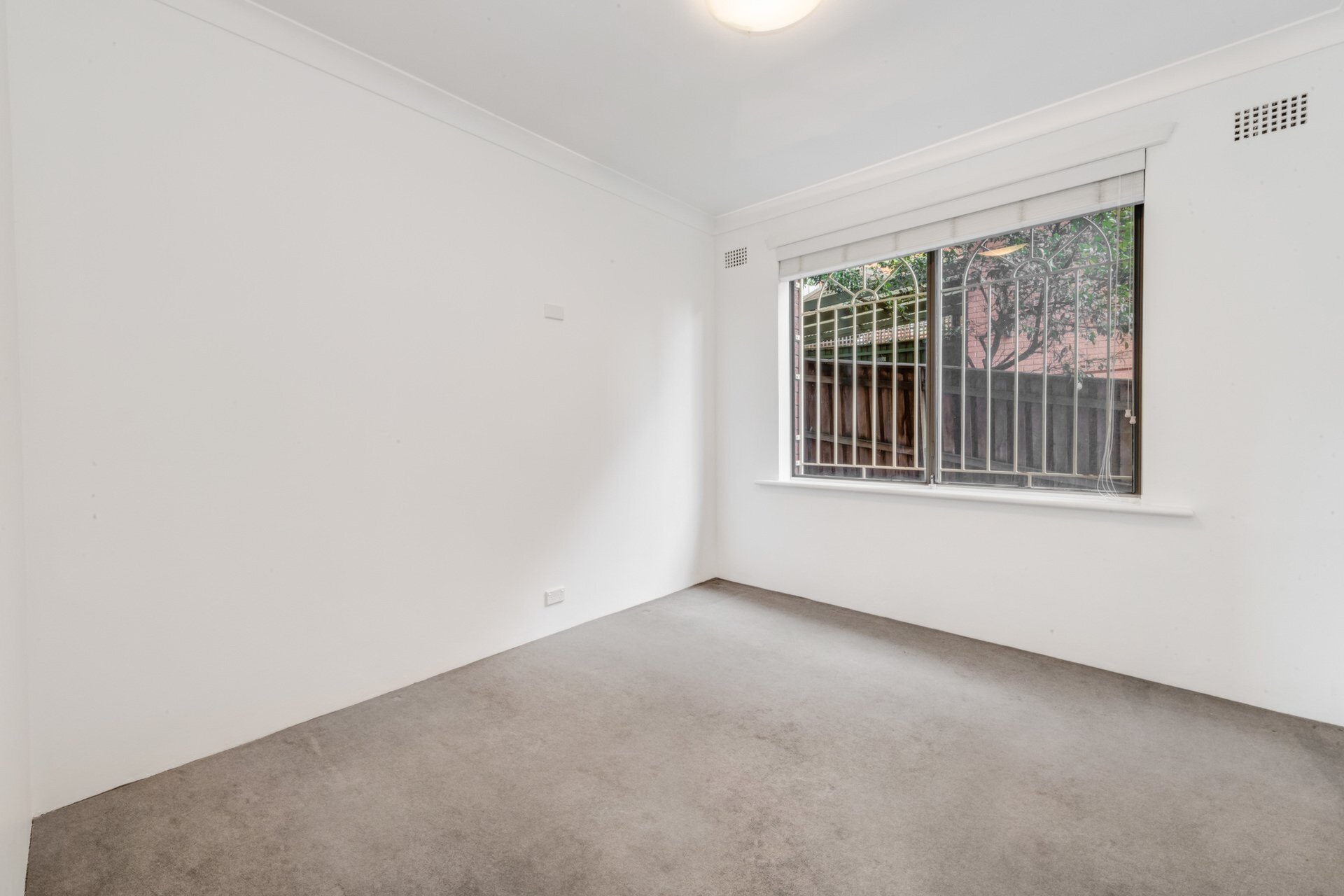 2/29 Gladstone Avenue, Ryde Sold by Cassidy Real Estate - image 1
