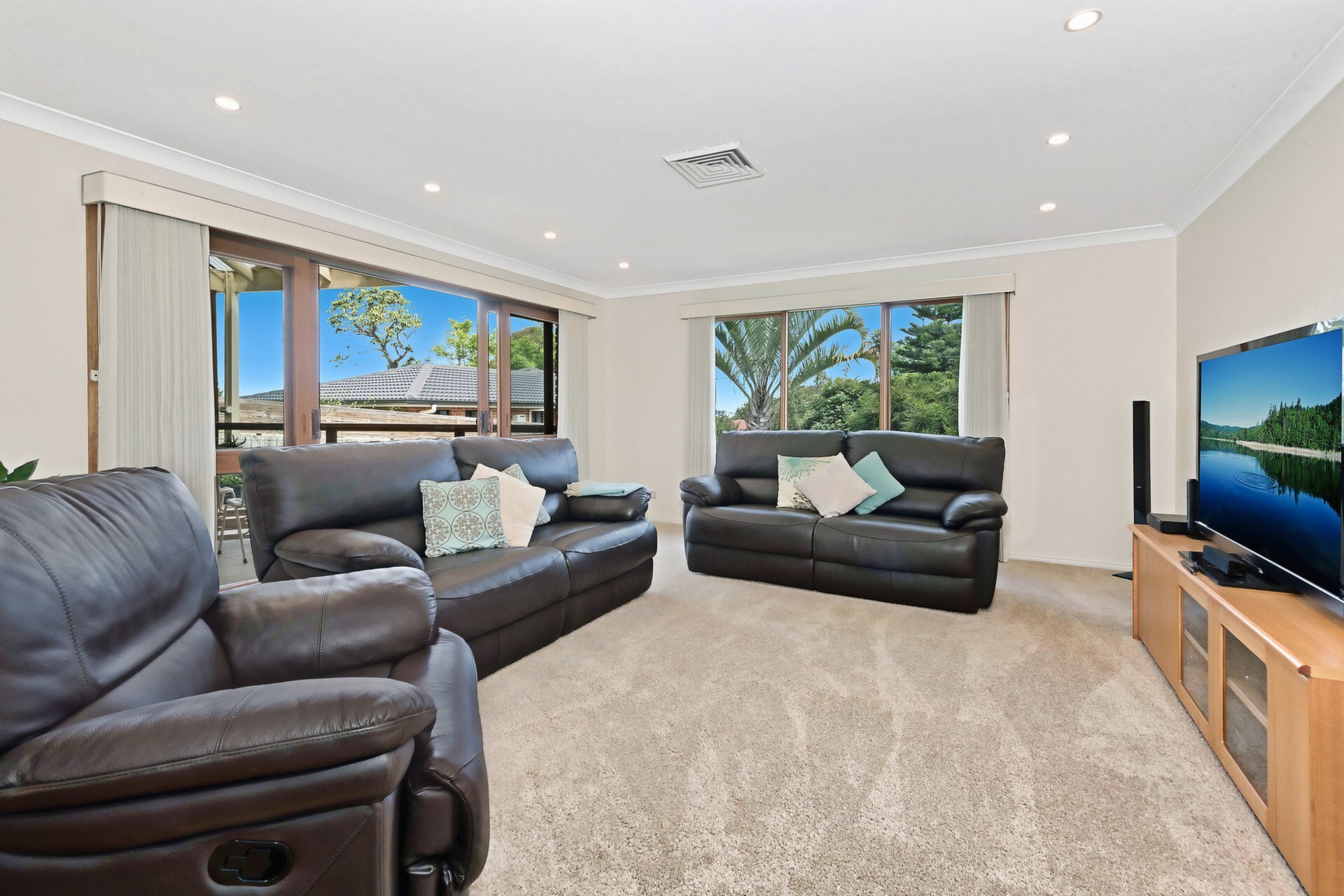 6 Searle Street, Ryde Sold by Cassidy Real Estate - image 1