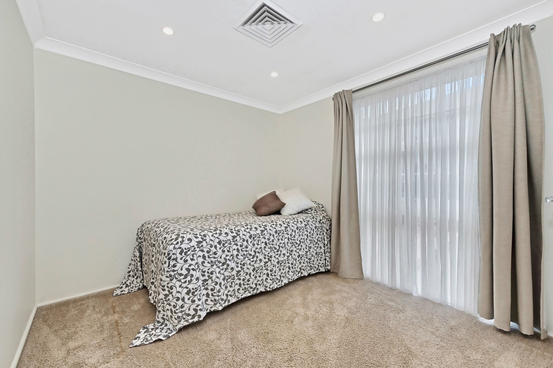 6 Searle Street, Ryde Sold by Cassidy Real Estate - image 1