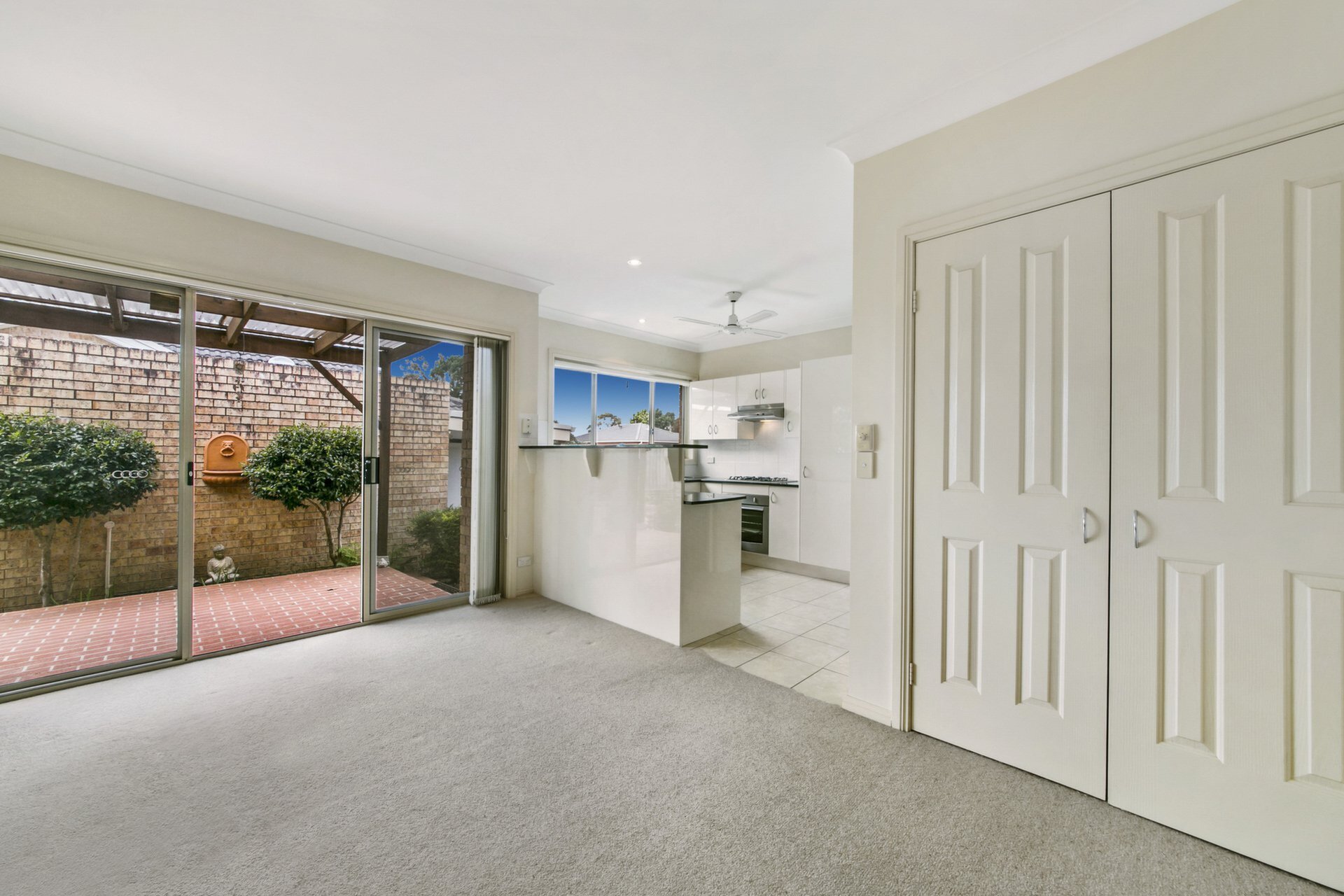 5/262 Quarry Road, Ryde Sold by Cassidy Real Estate - image 1