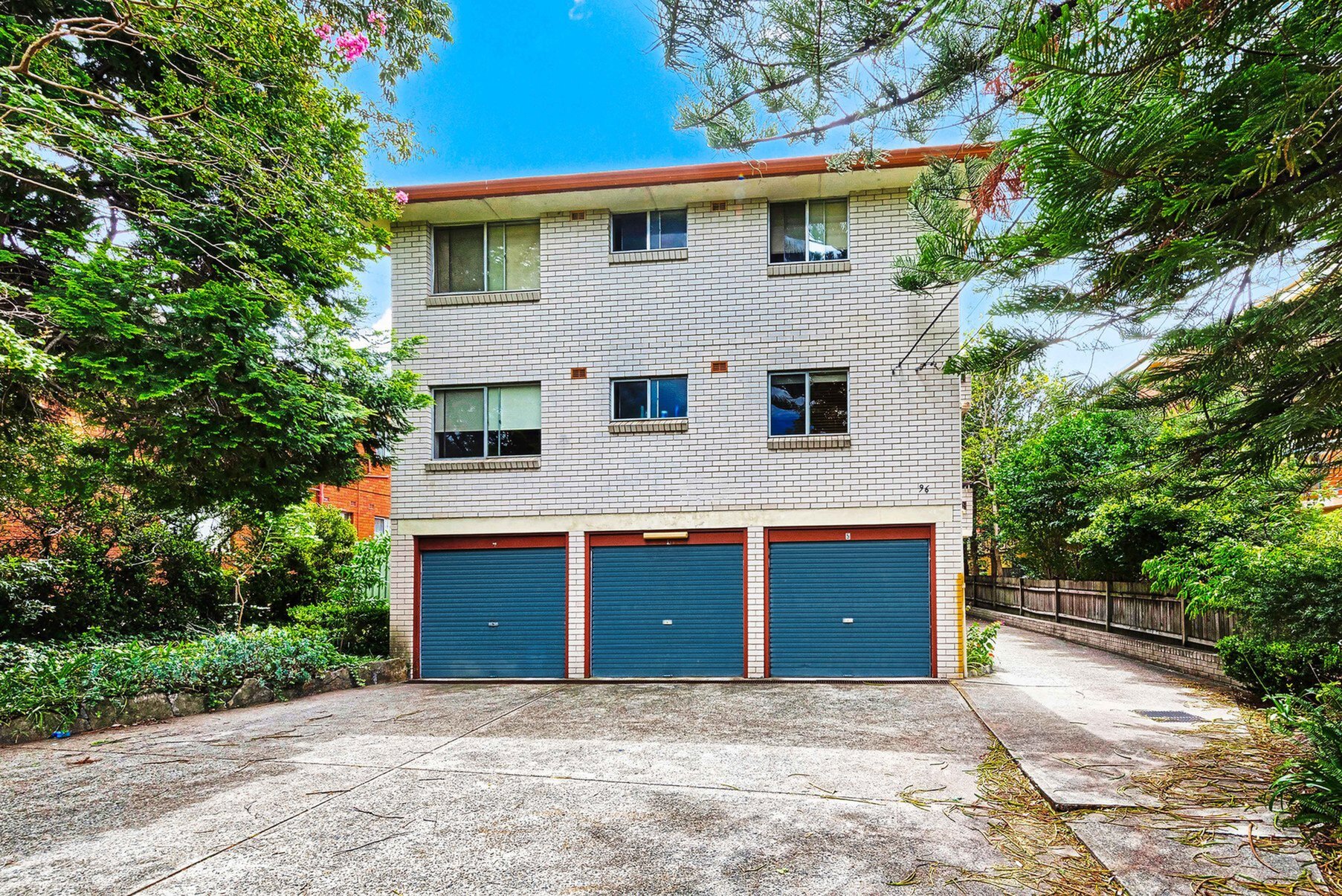 6/96 Station Street, West Ryde Sold by Cassidy Real Estate - image 1