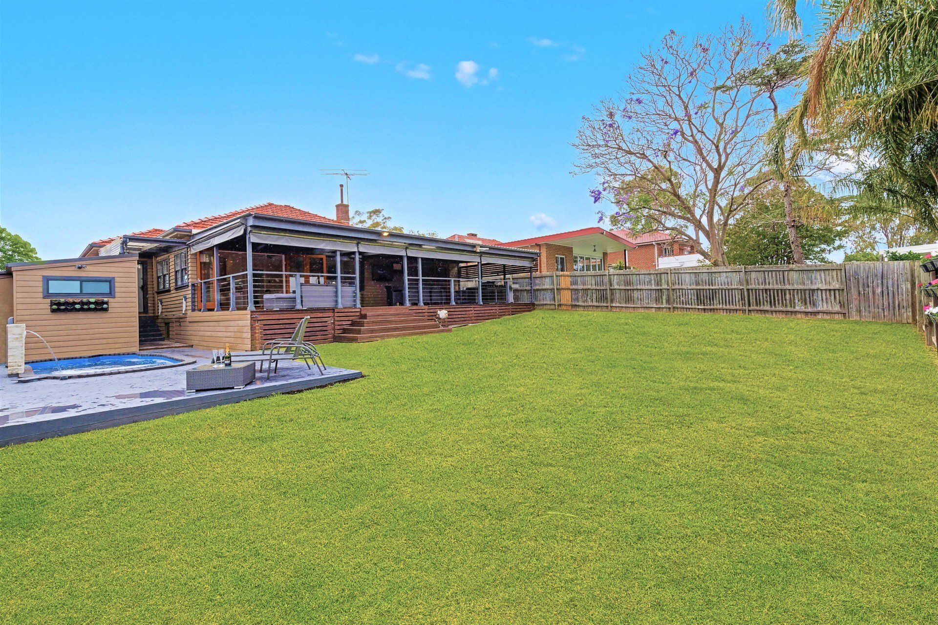 300 Morrison Road, Putney Sold by Cassidy Real Estate - image 1
