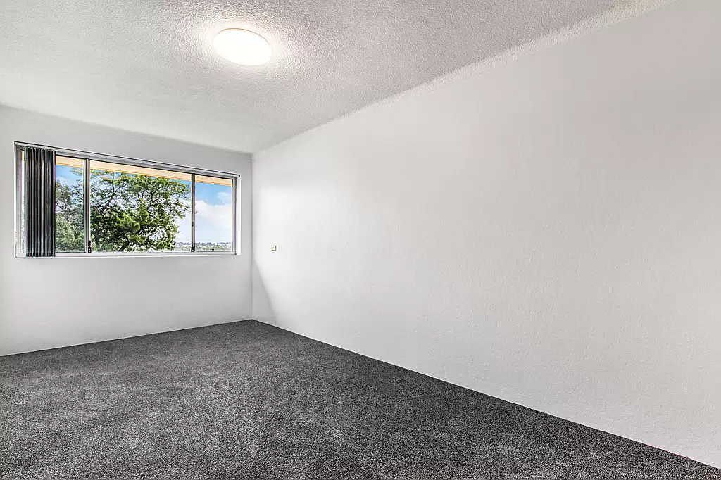 25/4 Bank Street, Meadowbank Leased by Cassidy Real Estate - image 1