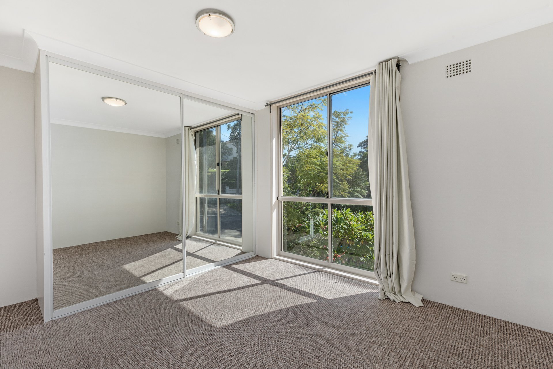 10/19 Dick Street, Henley Sold by Cassidy Real Estate - image 1